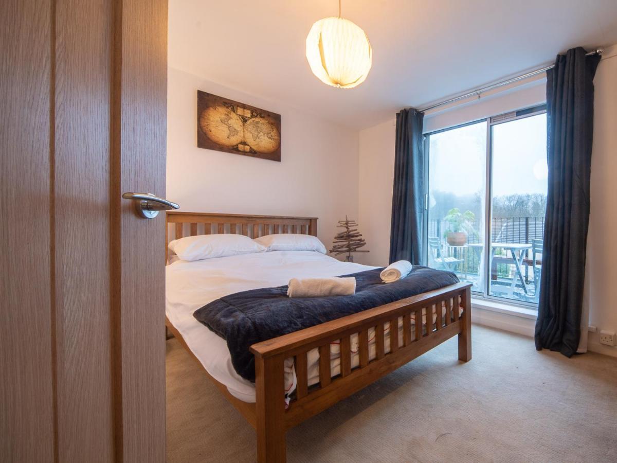Castle View - Flat In Mumbles - Free Parking Apartment Oystermouth Bagian luar foto